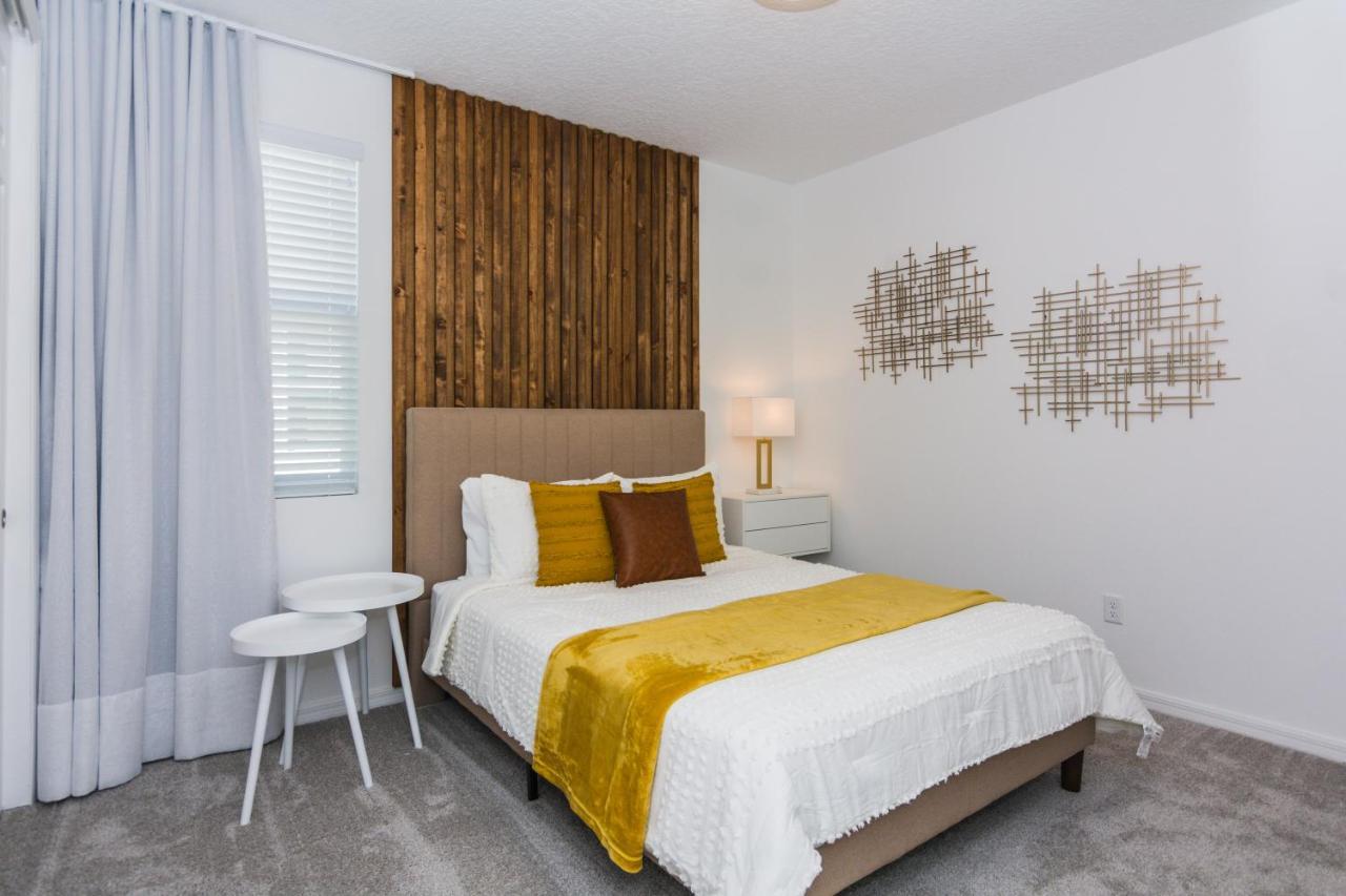 Brand New 9 Bedrooms House With Private Pool, Star Wars Game Room, Theme Rooms And Lake View Sa2145 Kissimmee Exteriör bild
